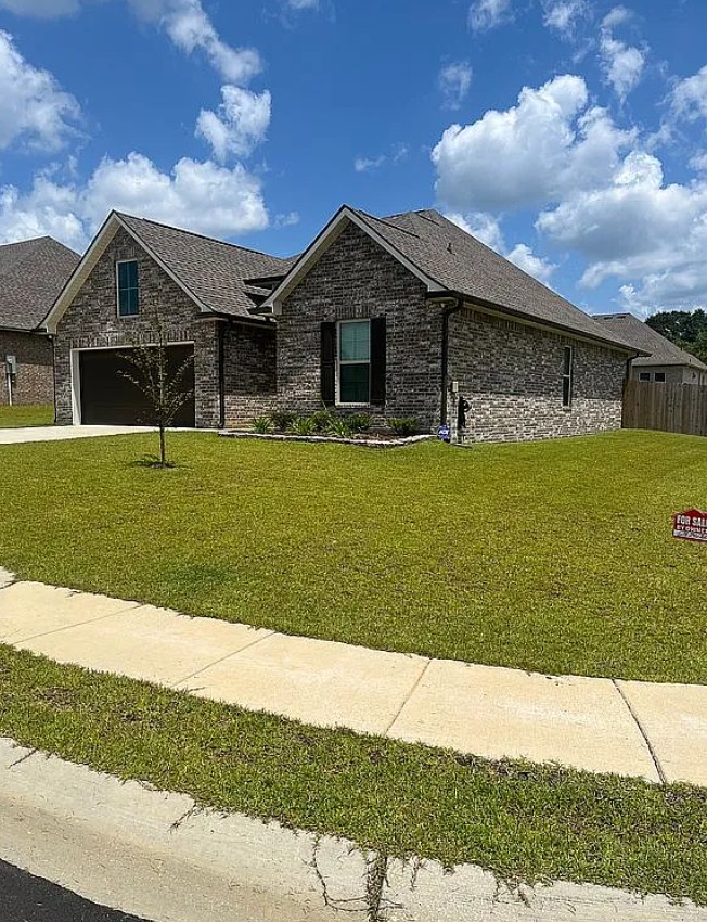 3 Bedroom House For Sale By Owner in Gulfport, MS 
