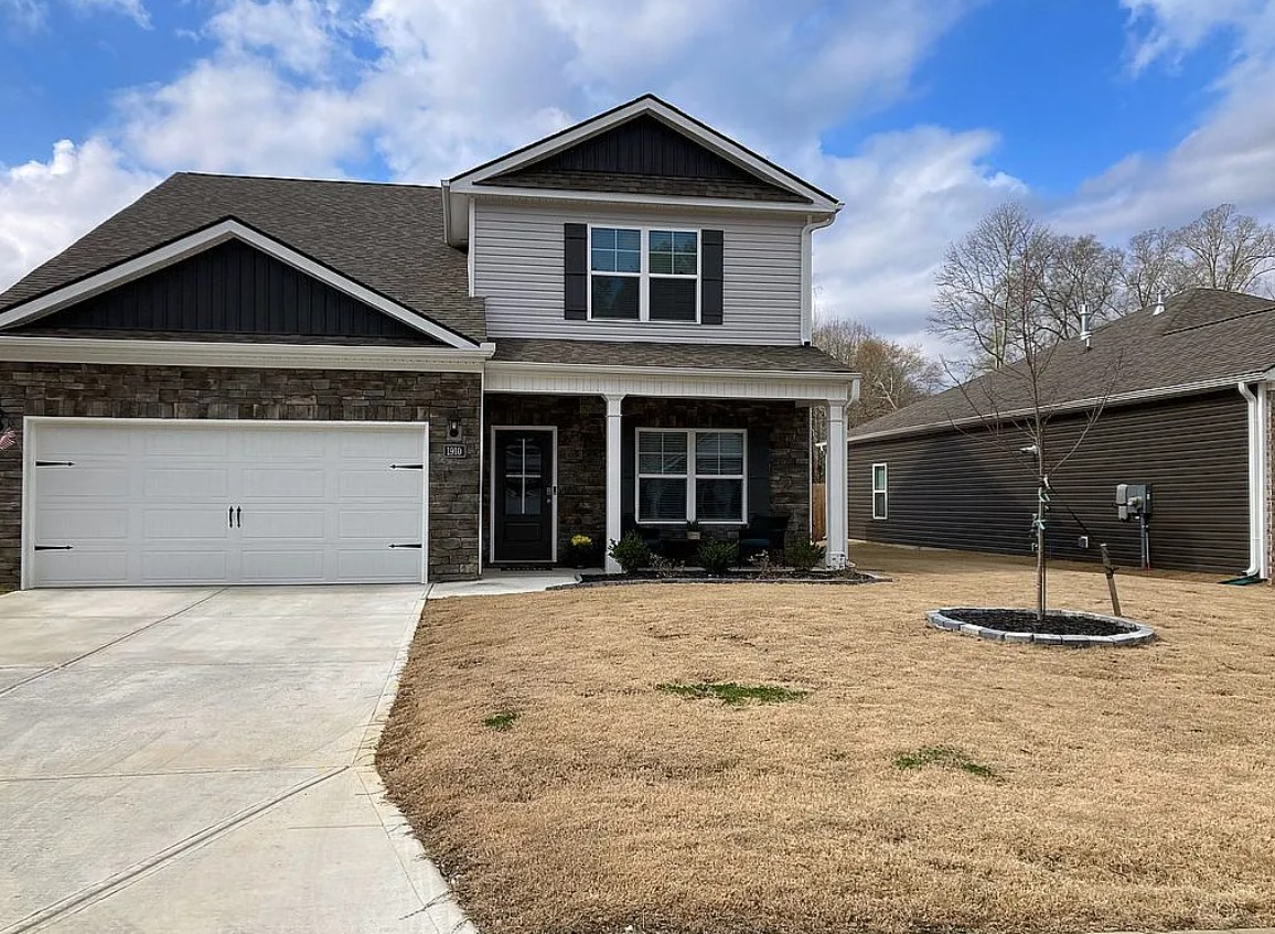 5 Bedroom House For Sale By Owner in Hixson, TN