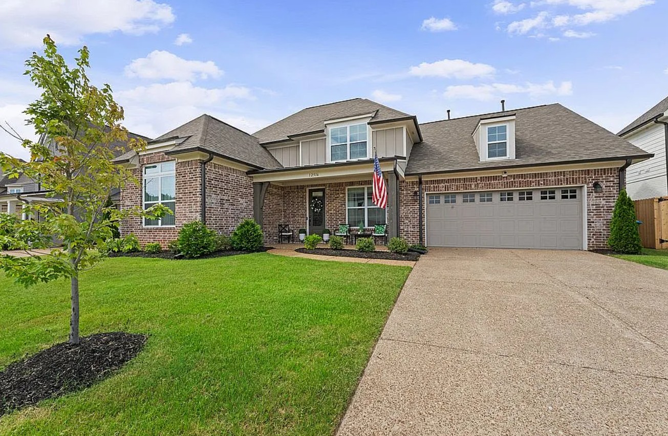 4 Bedroom House For Sale By Owner in Arlington, TN 