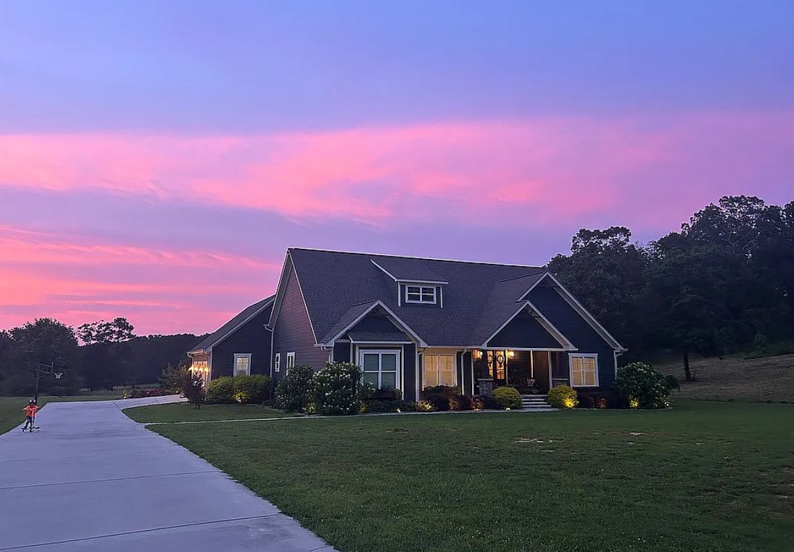 5 Bedroom House For Sale By Owner in Boaz, AL 