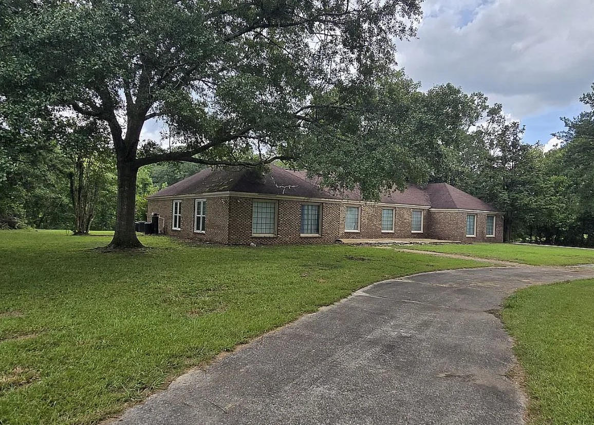 Home and Land For Sale By Owner in Childersburg, AL 