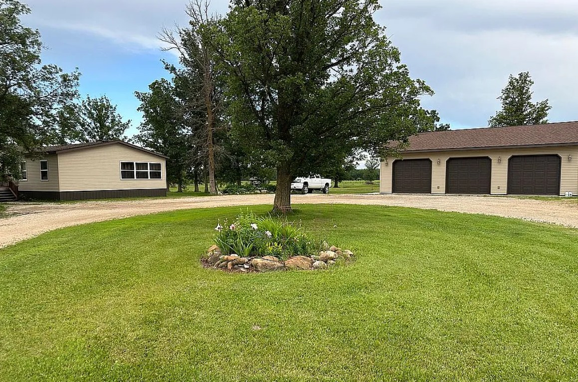3 Bedroom House For Sale By Owner in Shevlin, MN 
