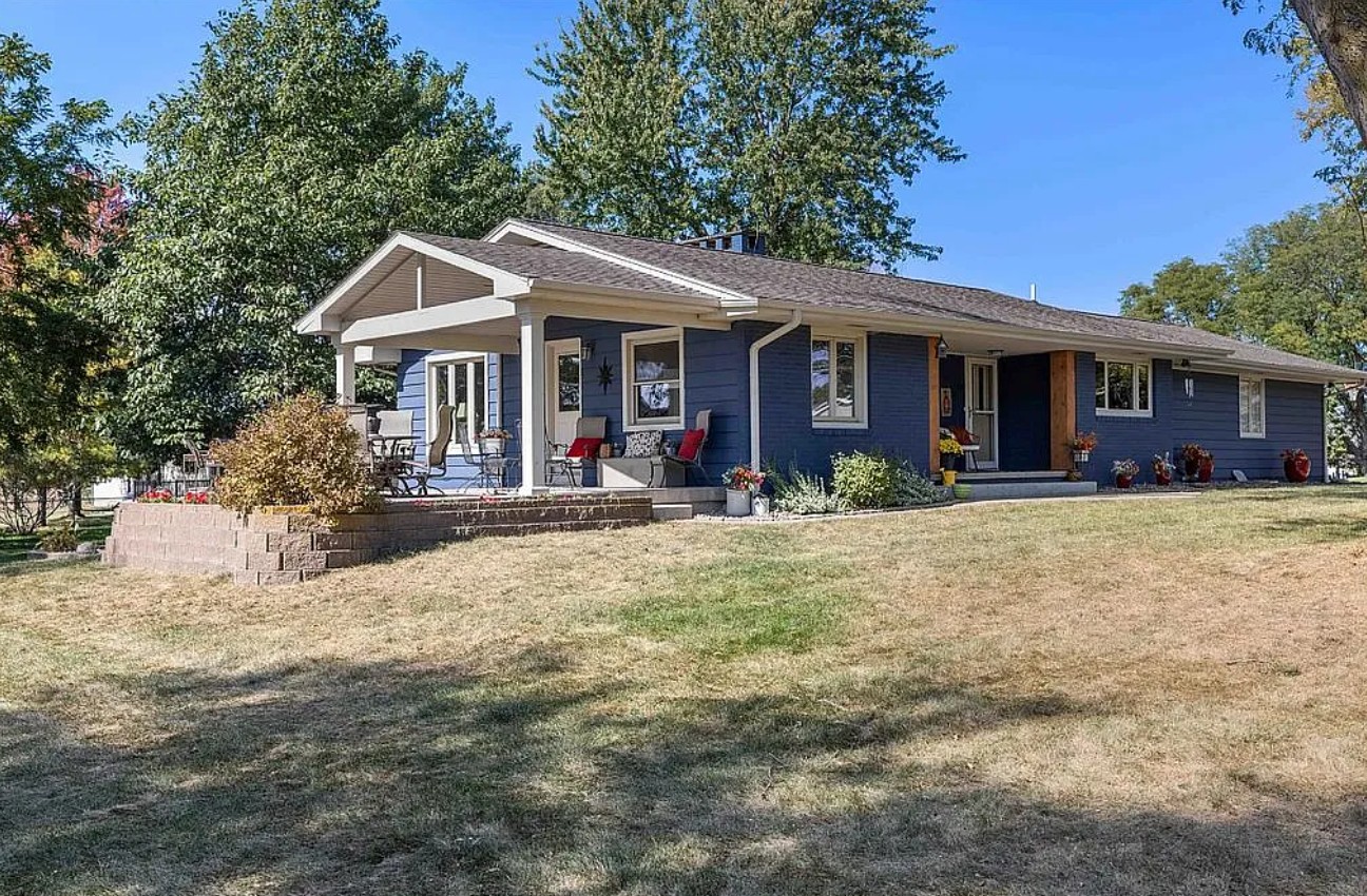 4 Bedroom House For Sale By Owner in Dallas Center, IA 