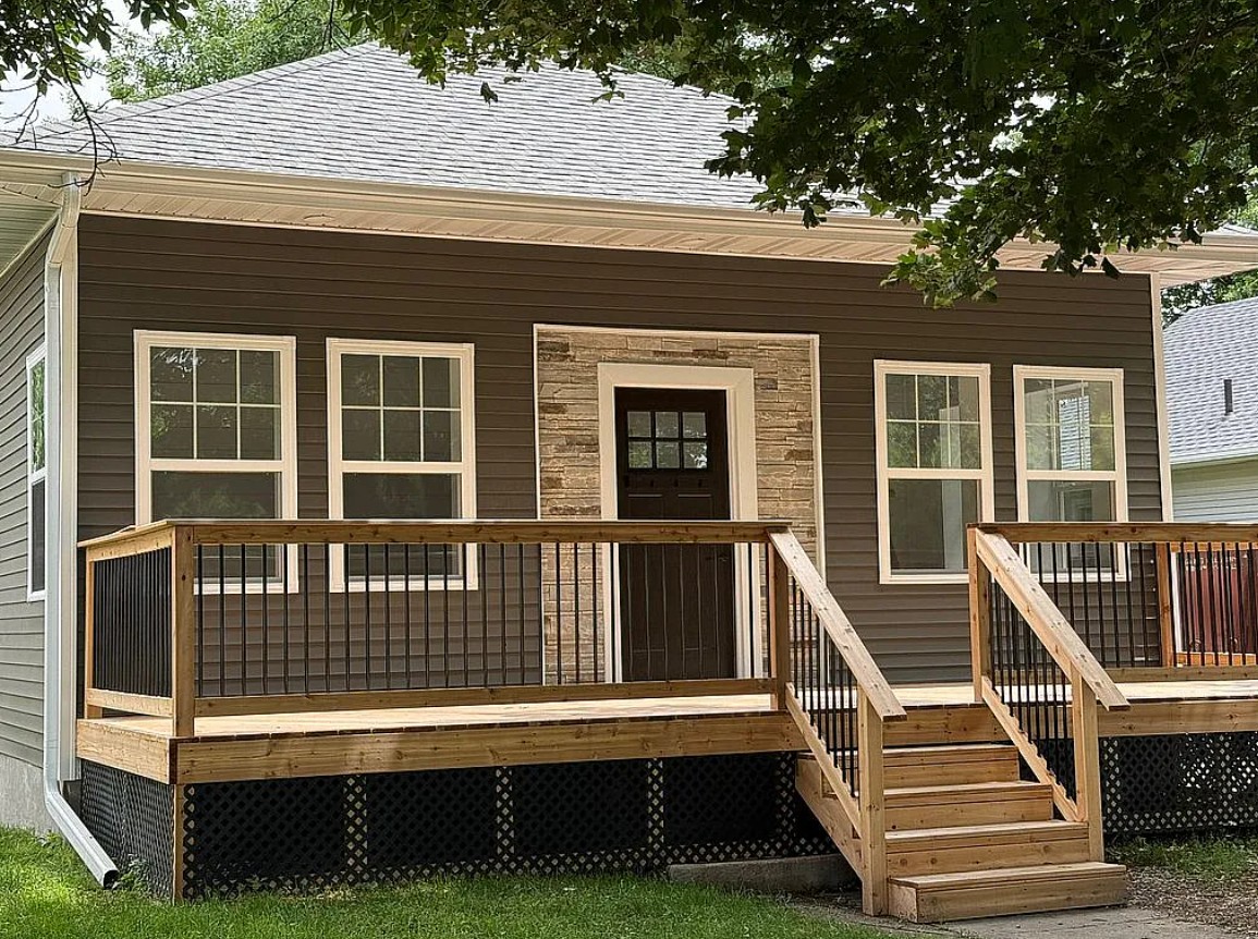 3 Bedroom House For Sale By Owner in Spirit Lake, IA 