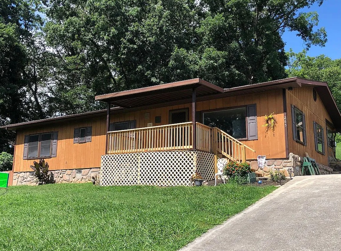 3 Bedroom House For Sale By Owner in Cosby, TN 