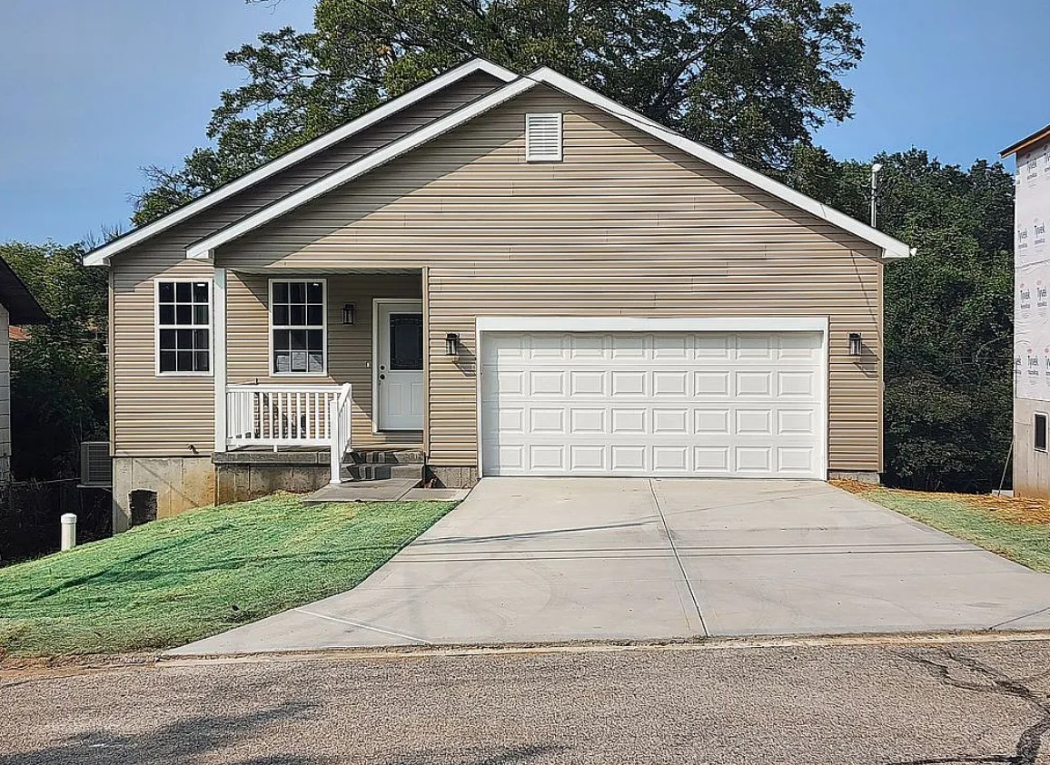 New Construction Energy-Efficient Home FSBO Saint Louis, MO 