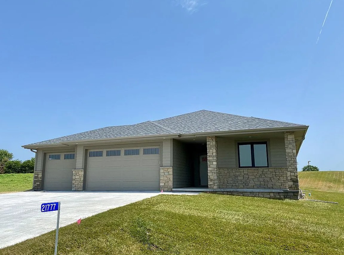 2 Bedroom House For Sale By Owner in Glenwood, IA