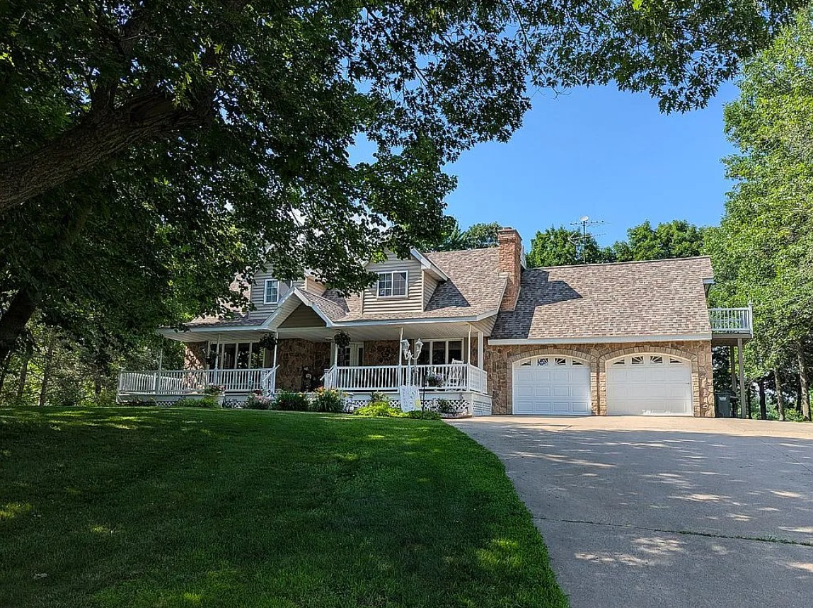4 Bedroom House For Sale By Owner in Avon, MN 