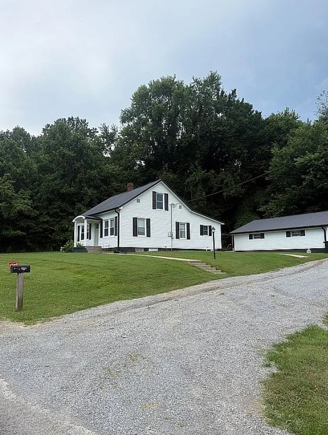 3 Bedroom House For Sale By Owner in Glens Fork, KY 