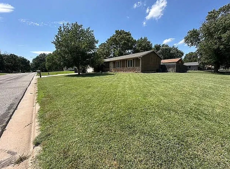 3 Bedroom House For Sale By Owner in Wichita, KS 