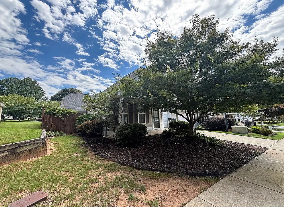 2 Bedroom House For Sale By Owner in Acworth, GA 