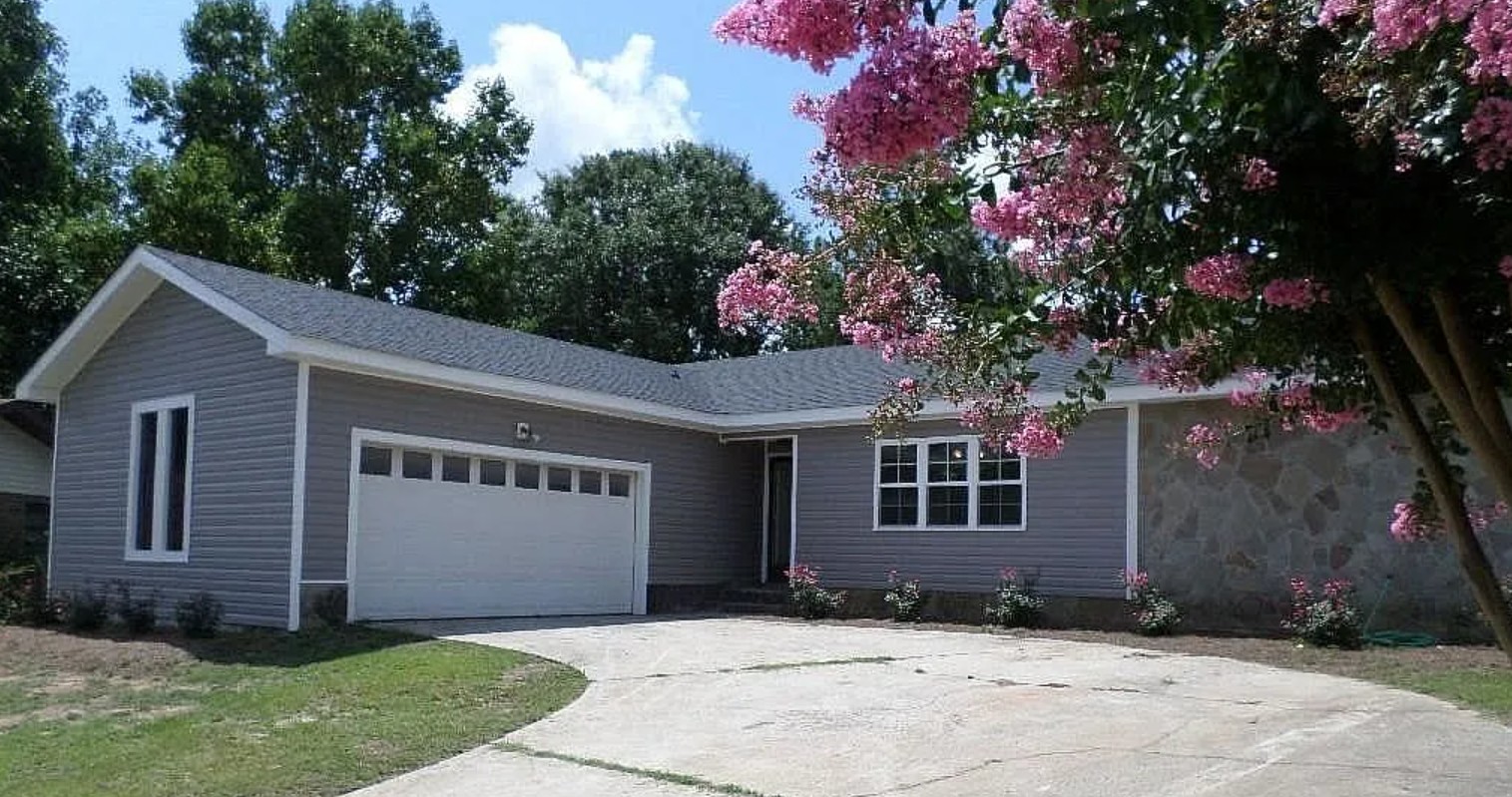 3 Bedroom House For Sale By Owner in Warner Robins, GA 