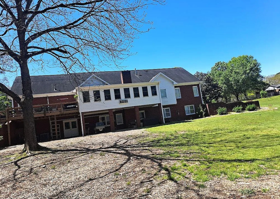 6 Bedroom House For Sale By Owner in Lawrenceville, GA 