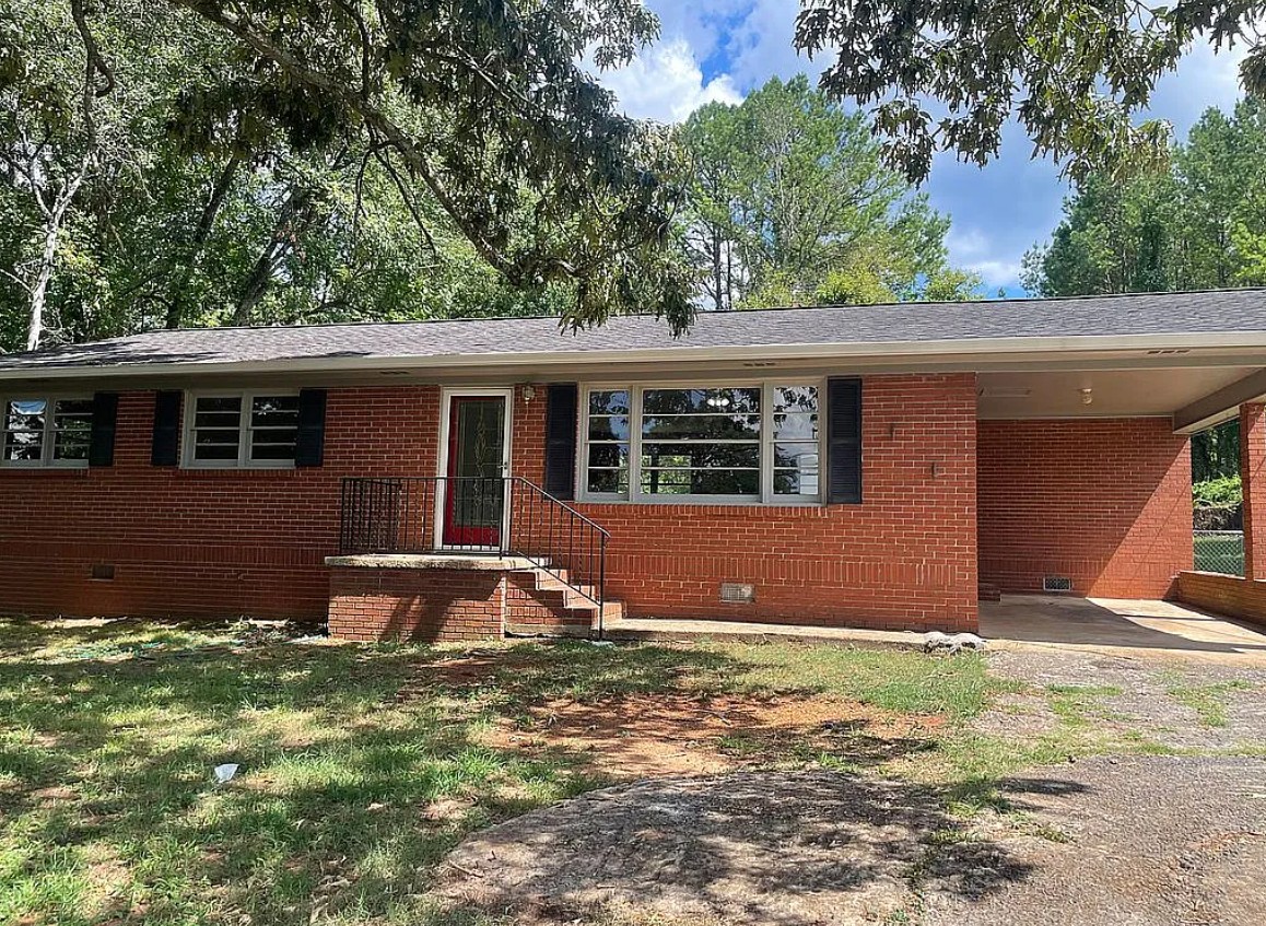 3 Bedroom House For Sale By Owner in Cave Spring, GA 