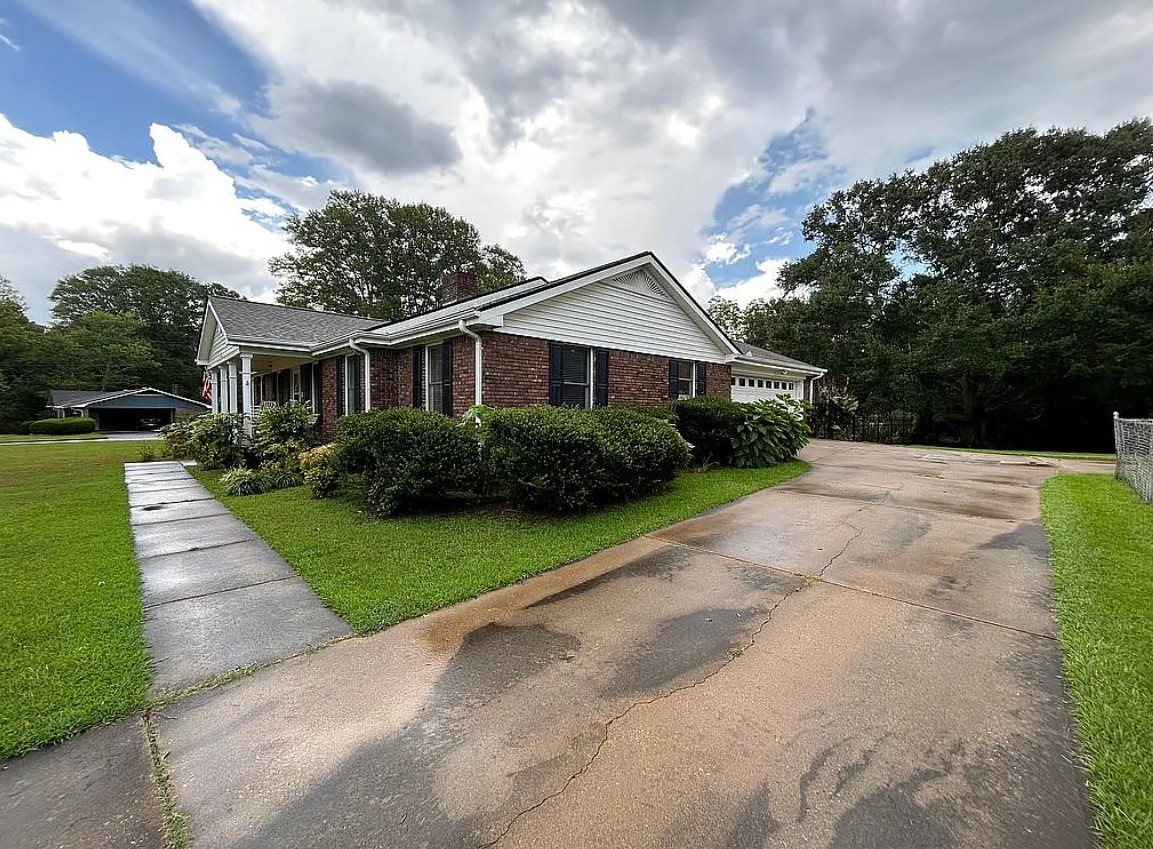 4 Bedroom House For Sale By Owner in Temple, GA 