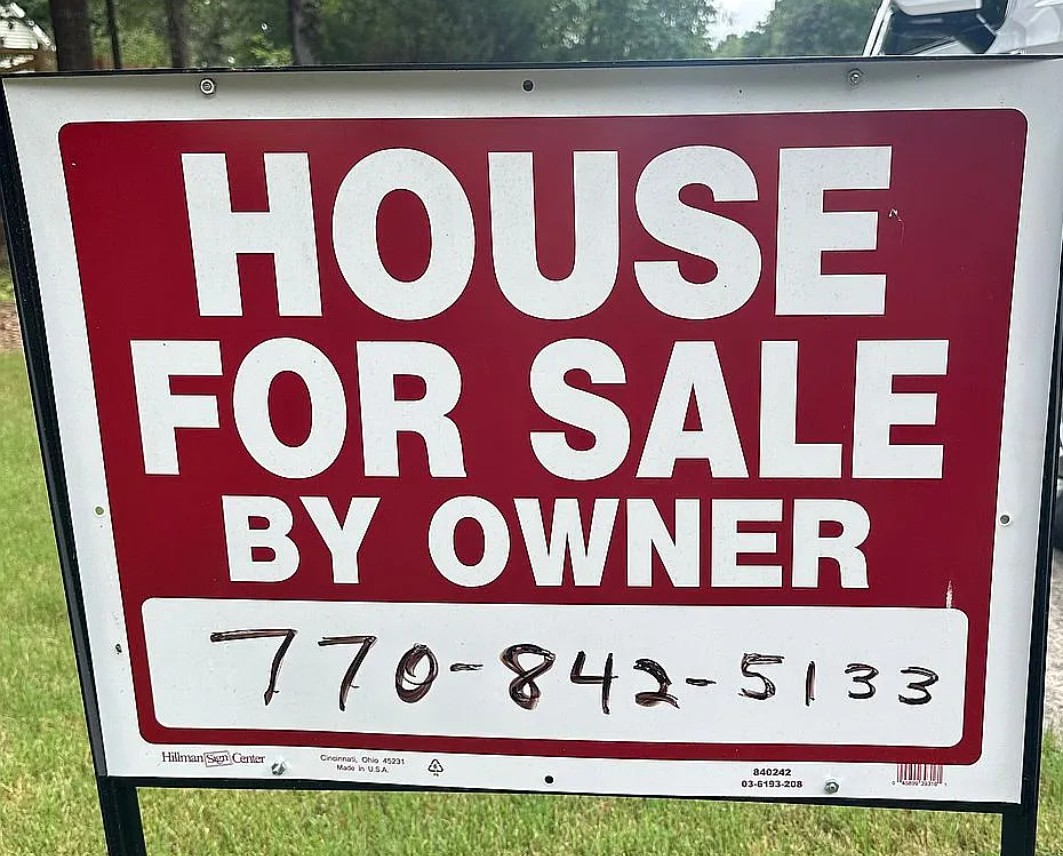 4 Bedroom House For Sale By Owner in Powder Springs, GA 