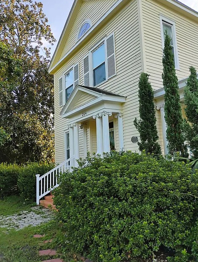 5 Bedroom House For Sale By Owner in Douglas, GA 