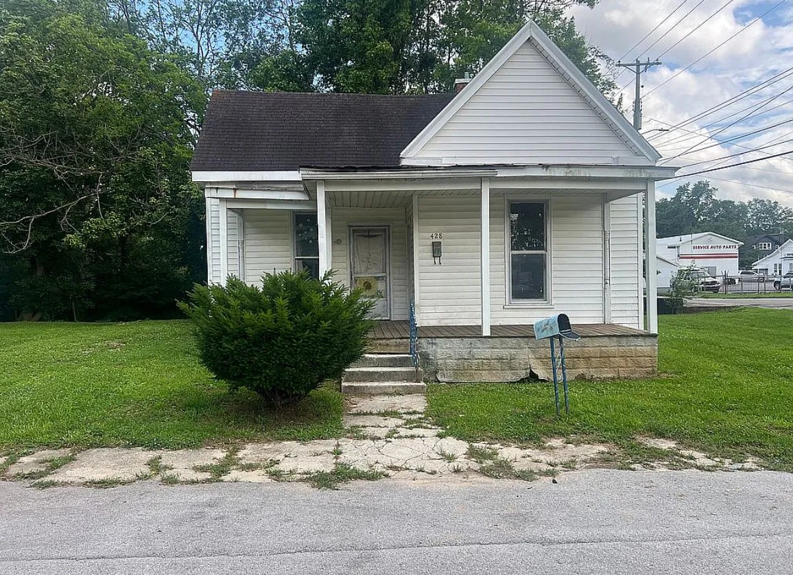 Fixer Upper Investment Property FSBO in Russellville, KY 