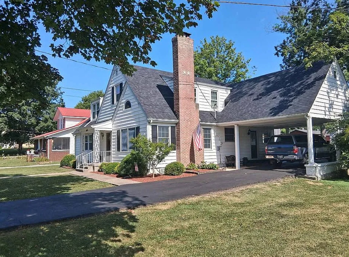 4 Bedroom House For Sale By Owner in Burgin, KY 