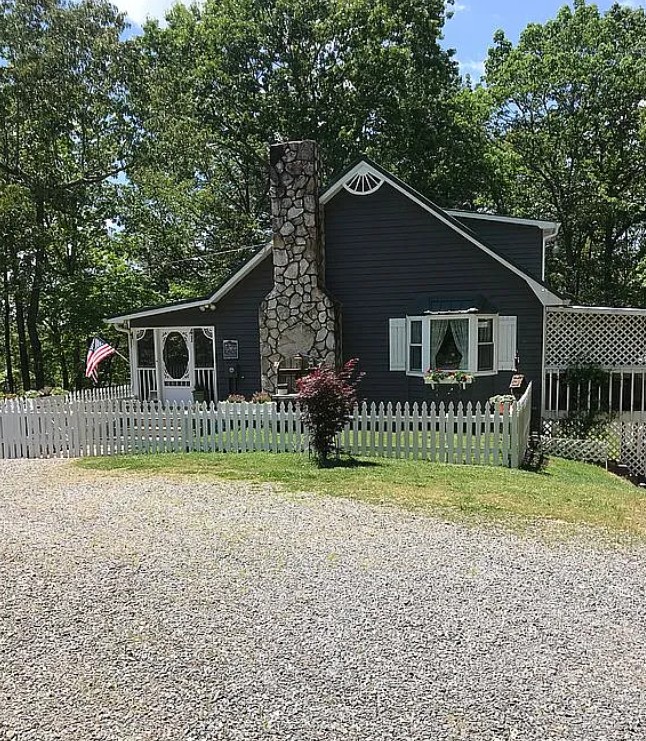 4 Bedroom House For Sale By Owner in Ellijay, GA 