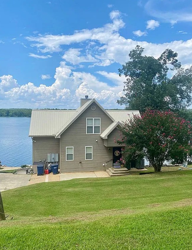 4 Bedroom House For Sale By Owner in Deatsville, AL
