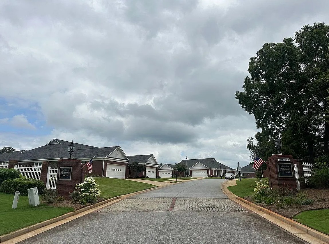 Condo in  Villas of MacIntosh Creek FSBO in Phenix City, AL 