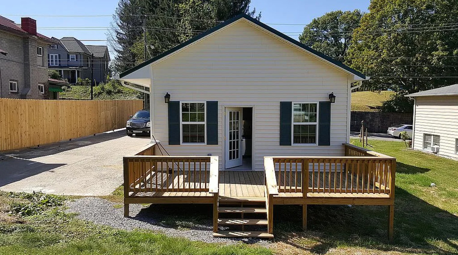 2 Bedroom House For Sale By Owner in Beckley, WV 