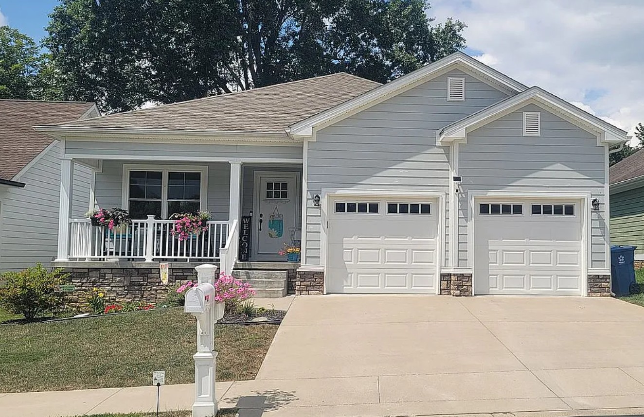 3 Bedroom House For Sale By Owner in Lawrenceburg, KY 