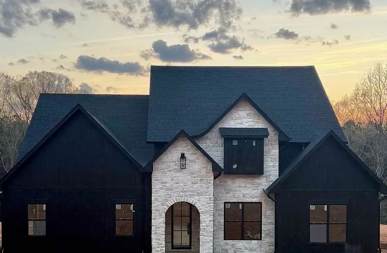 4 Bedroom House For Sale By Owner in Sylacauga, AL 