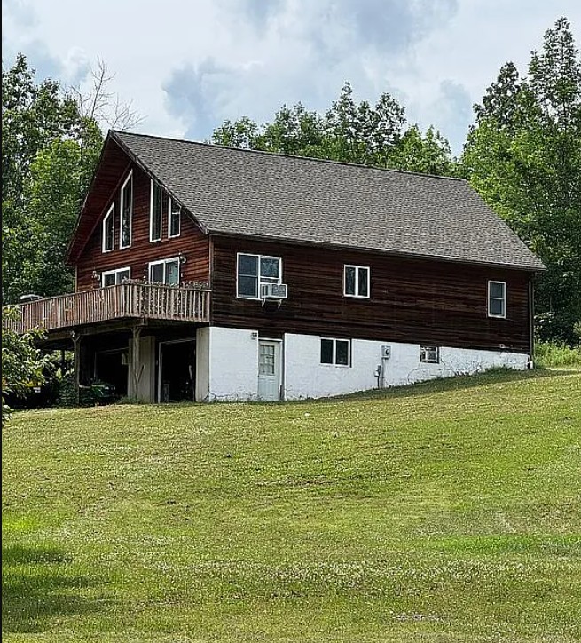 3 Bedroom House For Sale By Owner in Cornwallville, NY 