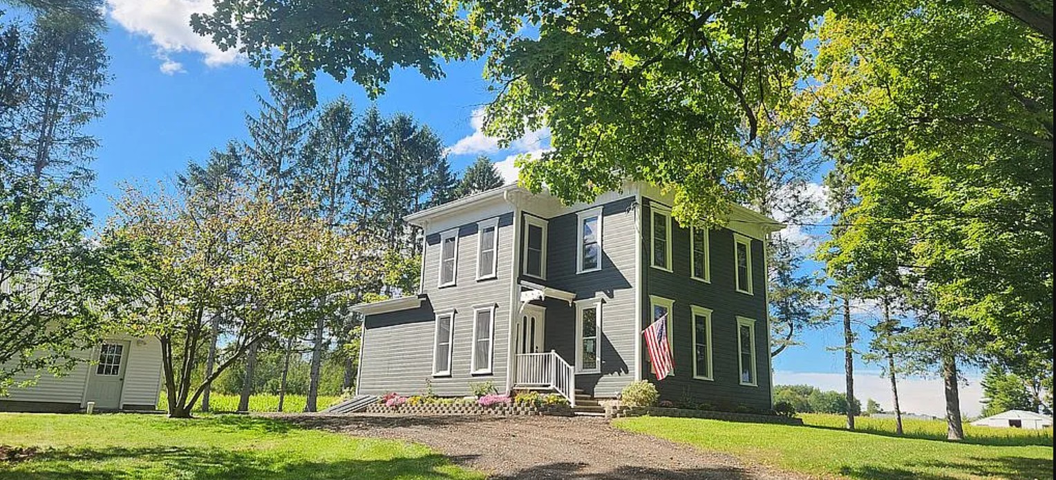 4 Bedroom House For Sale By Owner in Fulton, NY 