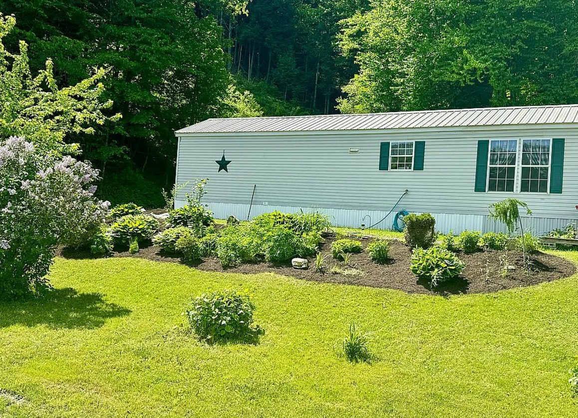 2 Bedroom Mobile Home For Sale By Owner in Montpelier, VT 
