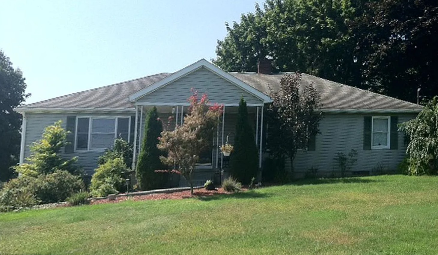 3 Bedroom House For Sale By Owner in New Castle, PA