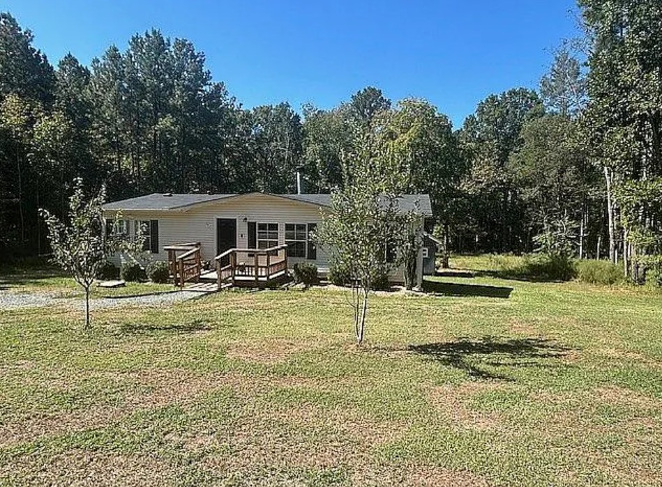 3 Bedroom House For Sale By Owner in Pittsboro, NC