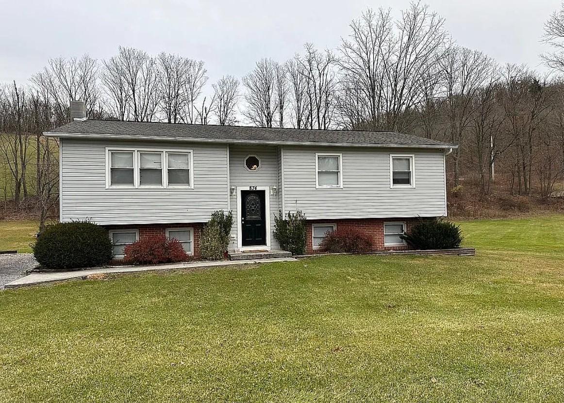 3 Bedroom House For Sale By Owner in Alum Bank, PA 