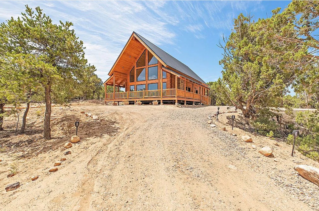 3 Bedroom Cabin For Sale By Owner in Cedar City, UT 