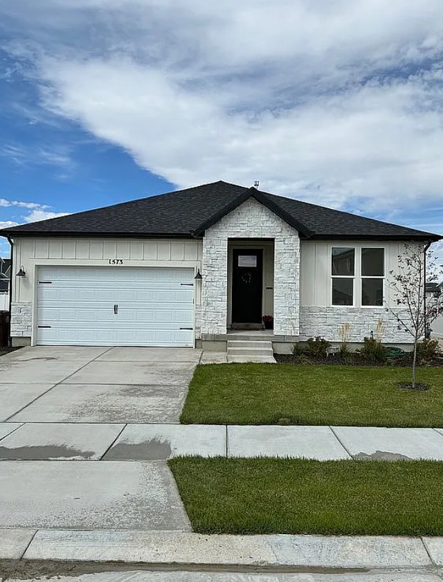 3 Bedroom House For Sale By Owner in Eagle Mountain, UT 