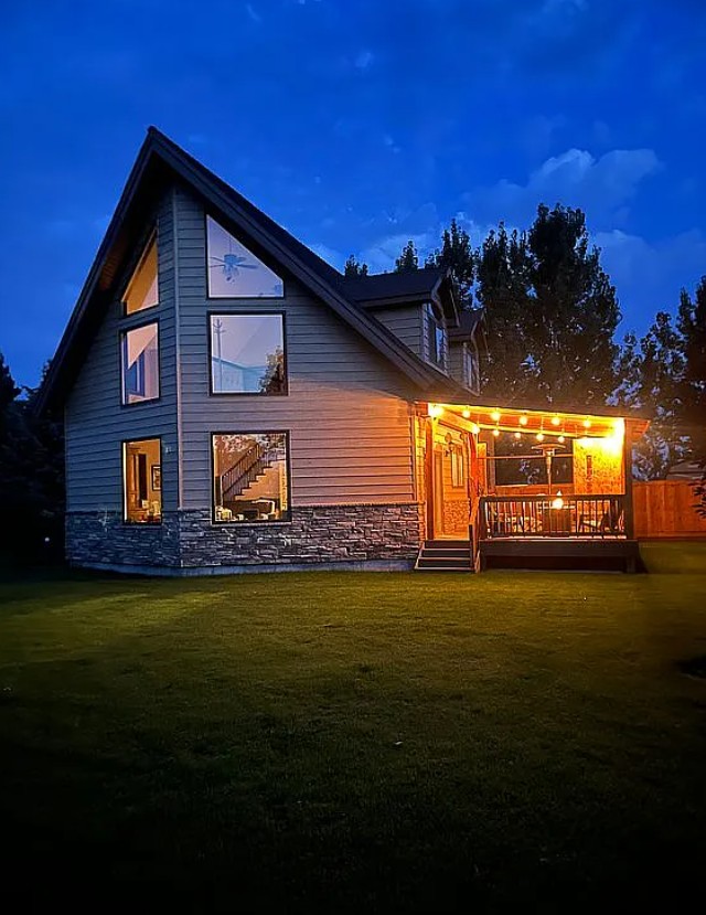 3 Bedroom House For Sale By Owner in Saint Anthony, ID 