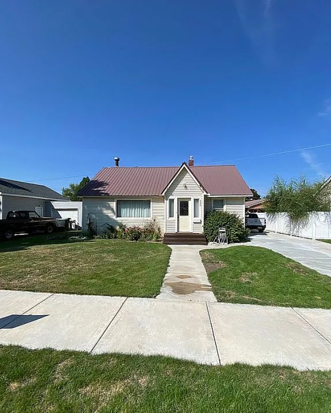 4 Bedroom House For Sale By Owner in Rigby, ID 