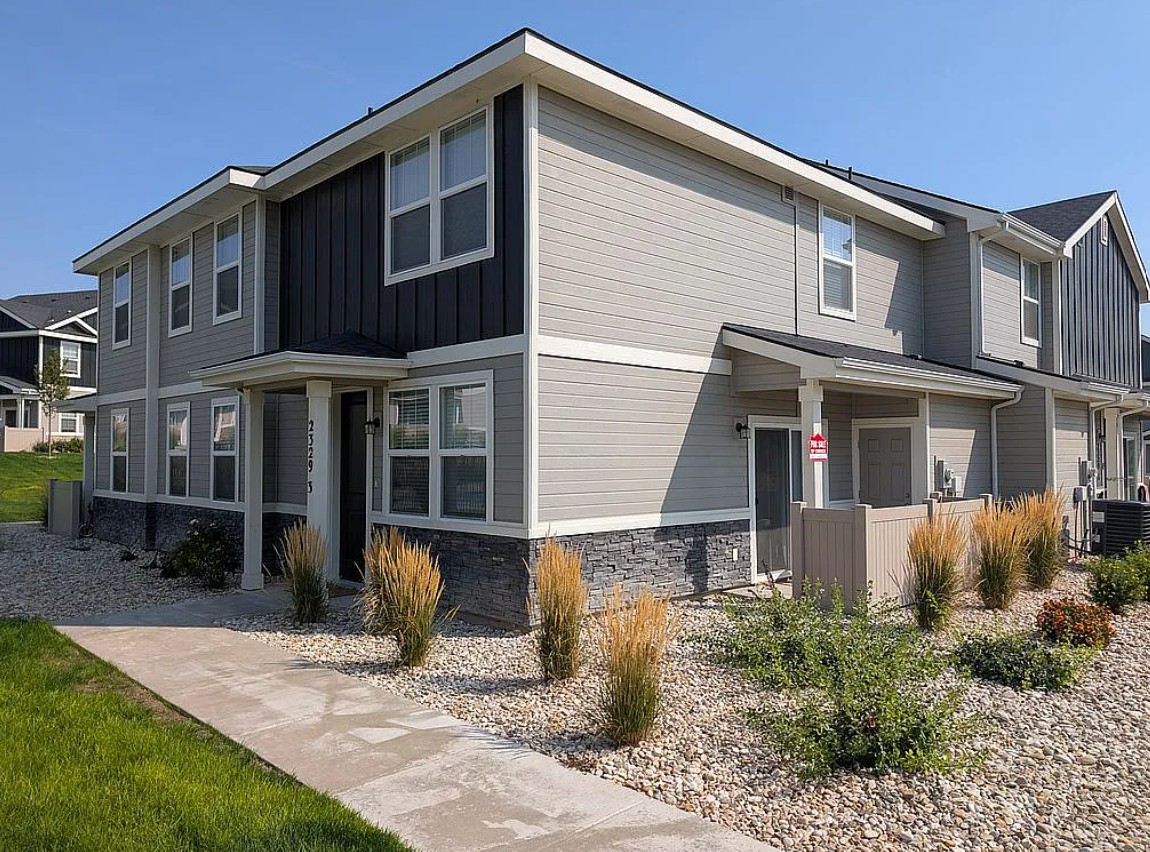 2 Bedroom Townhouse For Sale By Owner in Nampa, ID