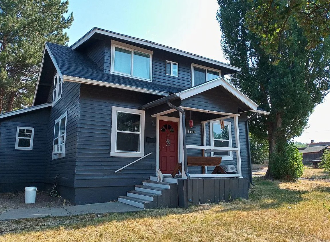 3 Bedroom House For Sale By Owner in Klamath Falls, OR