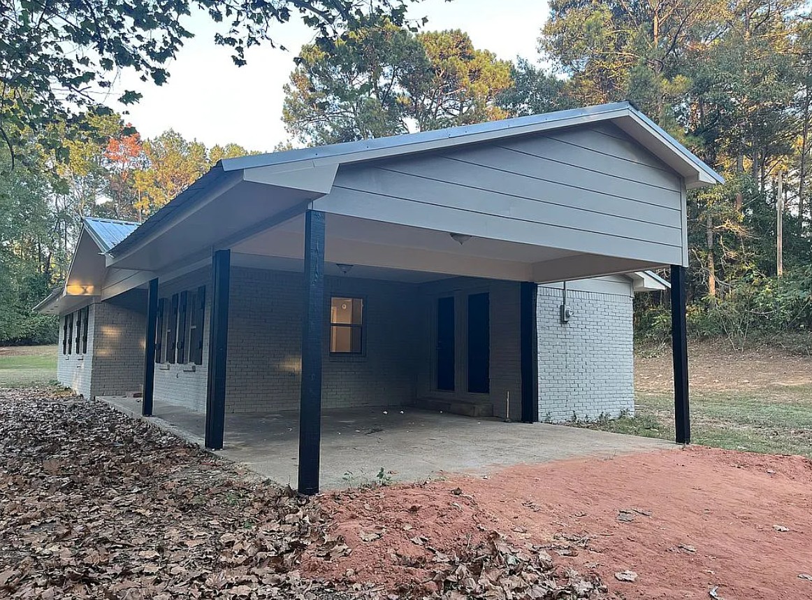 3 Bedroom House For Sale By Owner in Prentiss, MS 