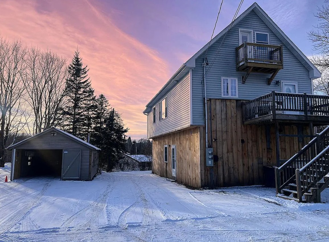 4 Bedroom House For Sale By Owner in Presque Isle, ME 