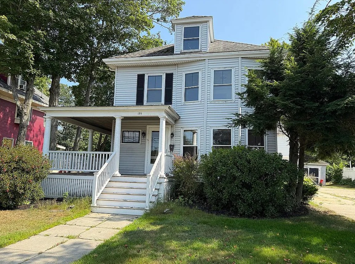 3 Bedroom House For Sale By Owner in Gorham, ME