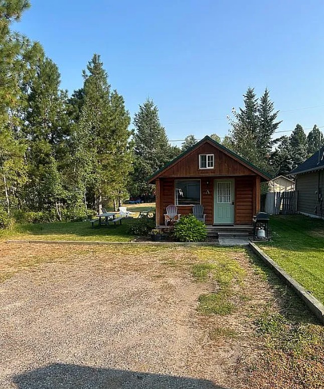 1 Bedroom Cabin For Sale By Owner in Columbia Falls, MT
