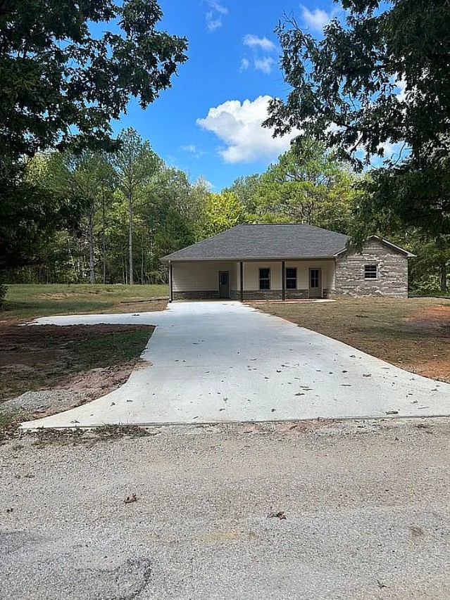3 Bedroom House For Sale By Owner in Tremont, MS 