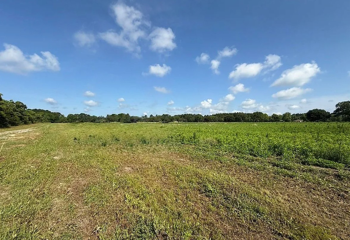 5 Acres of Vacant Land For Sale By Owner in Moss Pt, MS