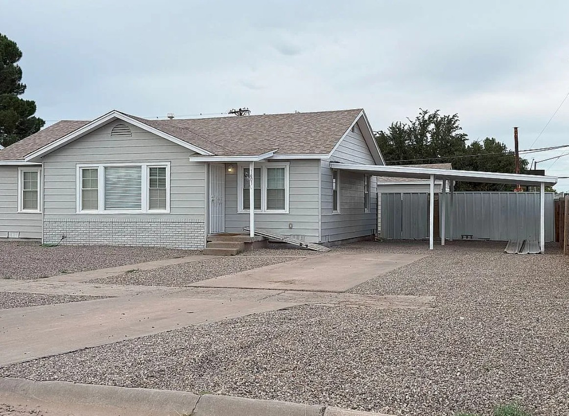 3 Bedroom House For Sale By Owner in Roswell, NM