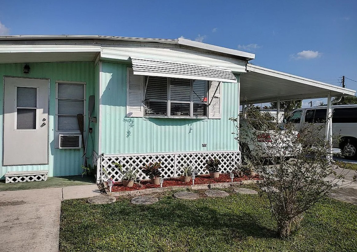 Mobile Home For Sale By Owner in Lakeland, FL