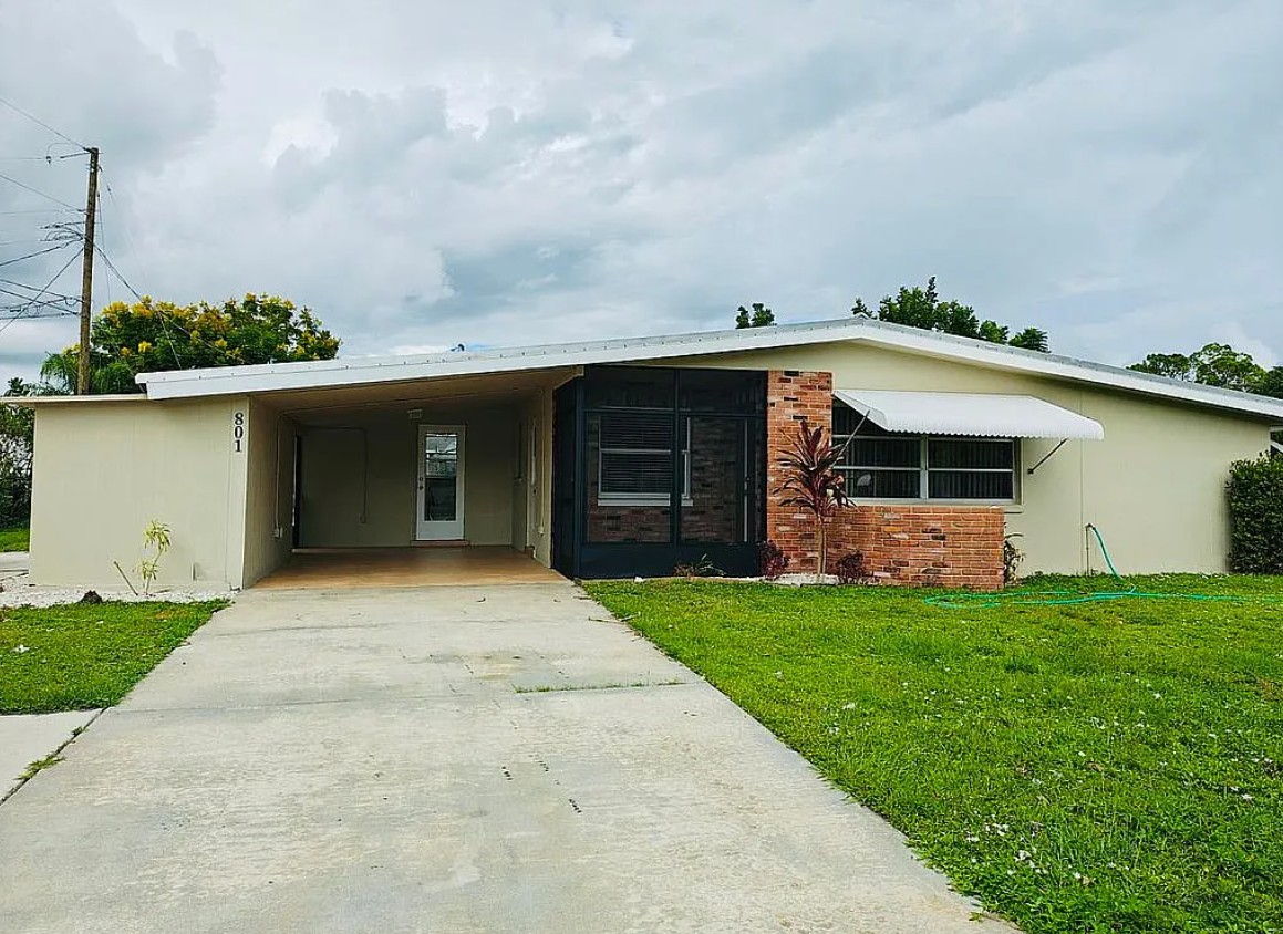 2 Bedroom House For Sale By Owner in Lehigh Acres, FL